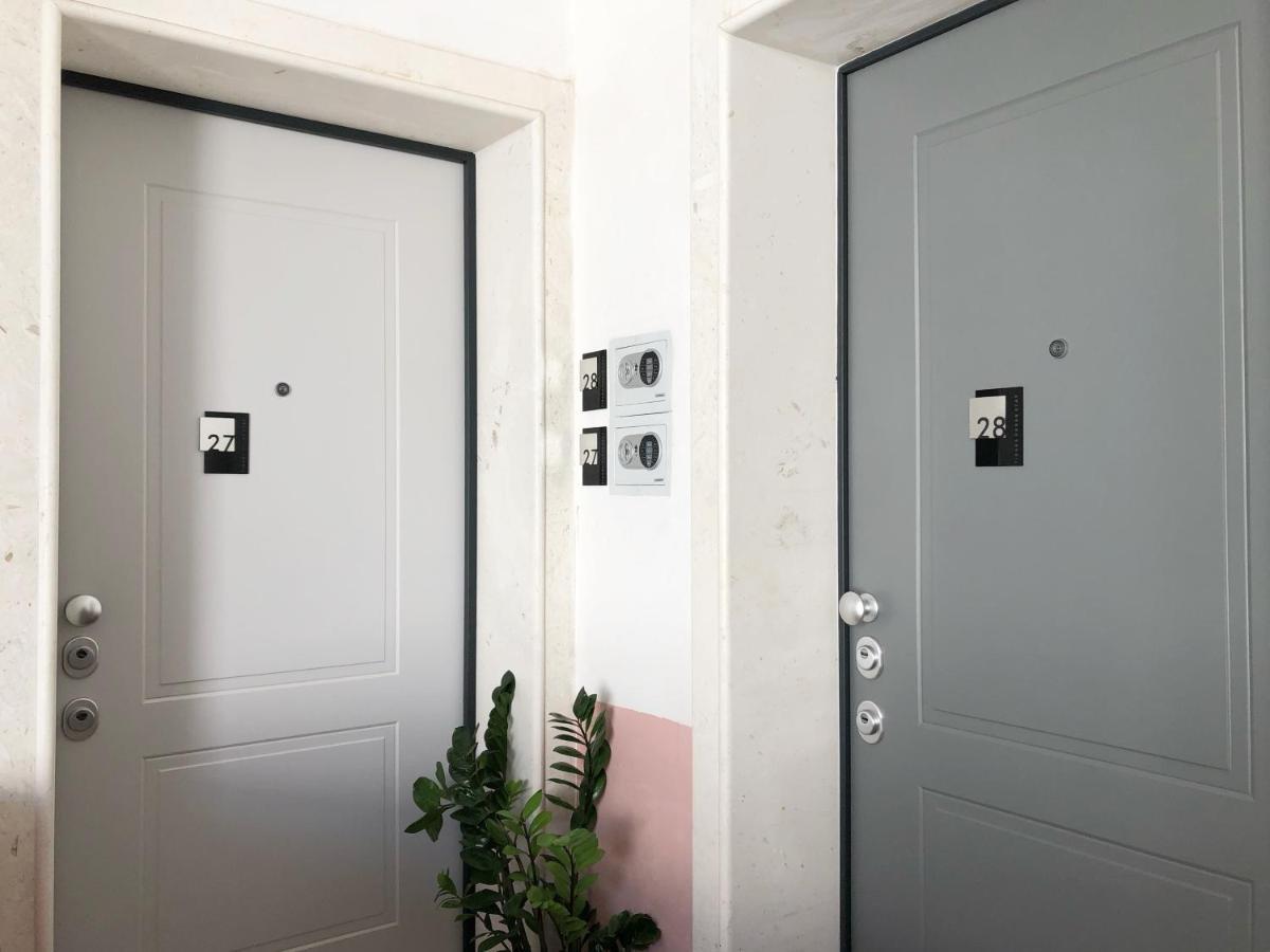 Urban Stay Tirana Deluxe Ngoại thất bức ảnh