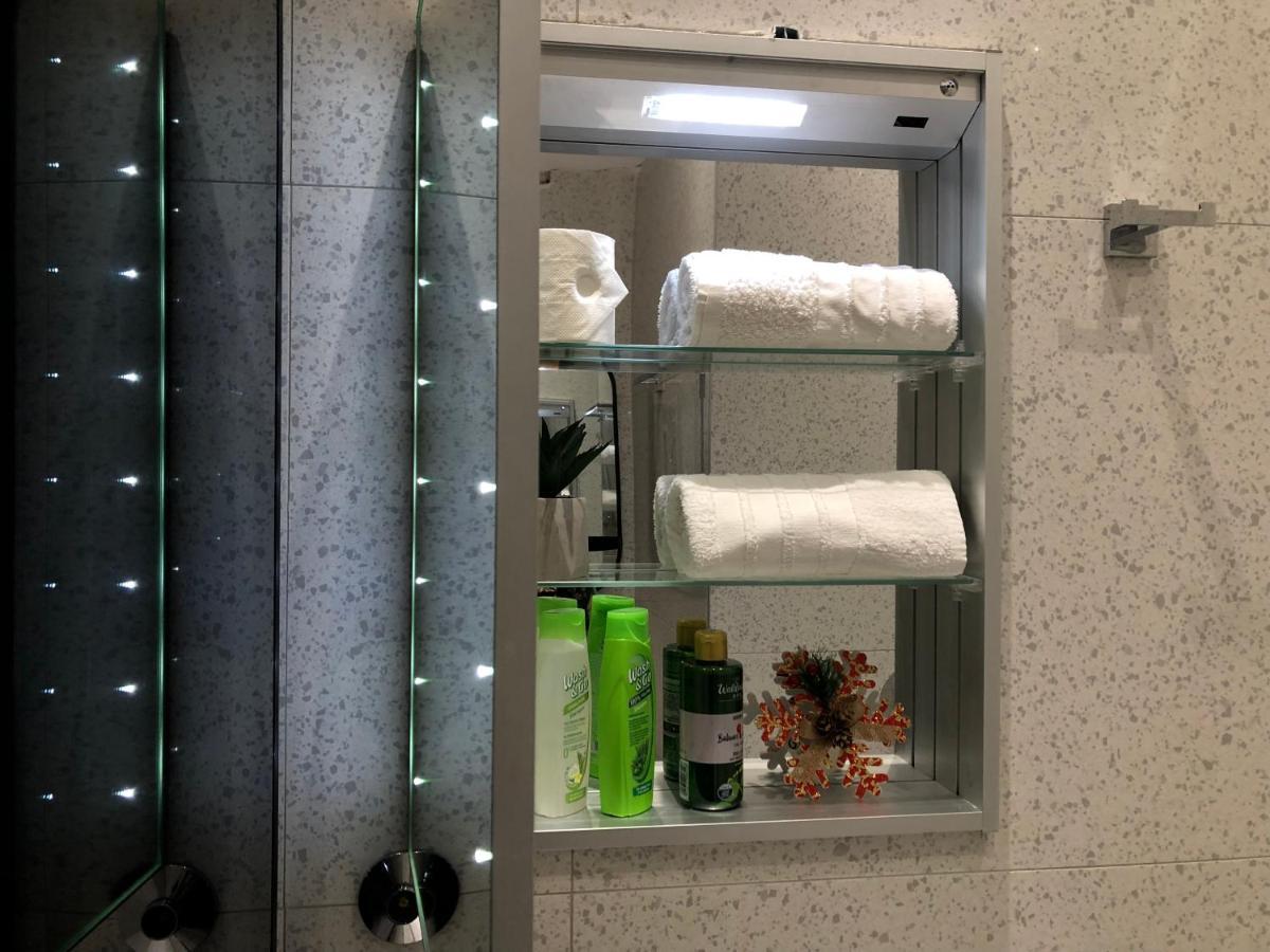 Urban Stay Tirana Deluxe Ngoại thất bức ảnh