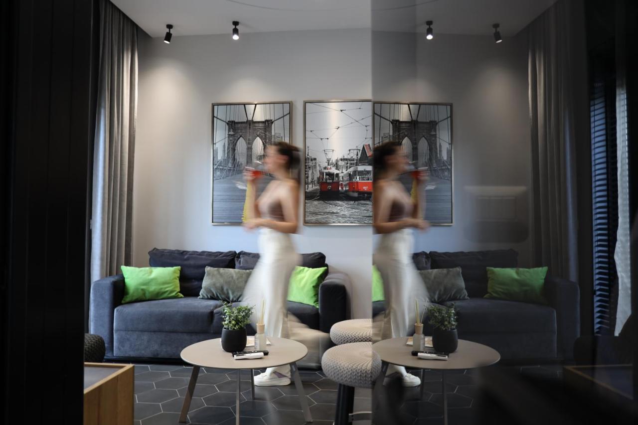 Urban Stay Tirana Deluxe Ngoại thất bức ảnh